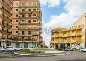 Edificio all\'aperto - Independent house Via Solferino
 
24-26, Lentini - photo 36