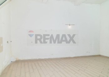 Stanza vuota - Casa semi indipendente Via Sgroppillo
 
47/49, San Gregorio di Catania - foto 20