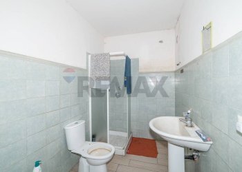 Bagno - Casa semi indipendente Via Sgroppillo
 
47/49, San Gregorio di Catania - foto 22