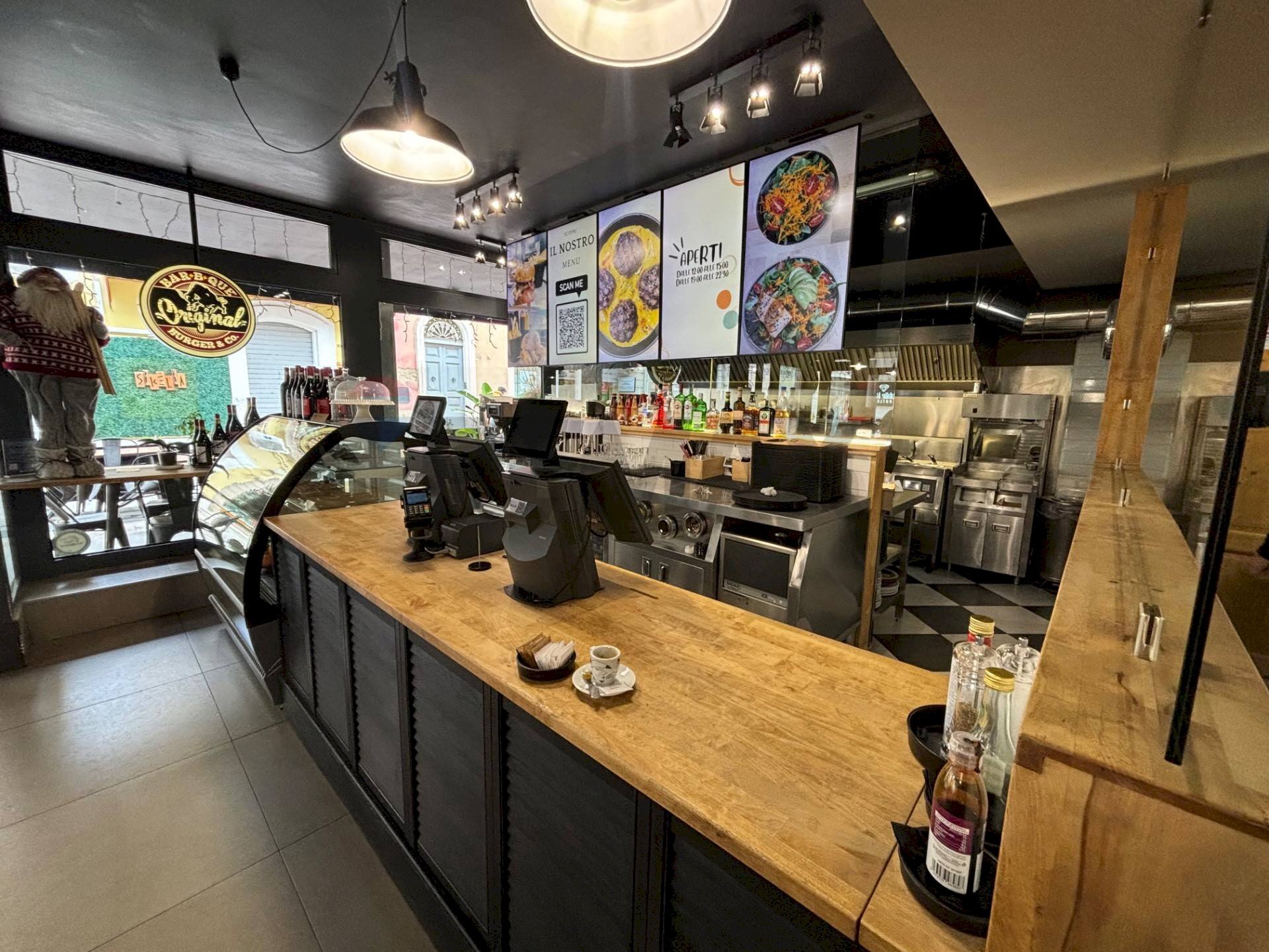 Cucina - Attività Commerciale Via Cavour
 
100, Vittoria - foto 1