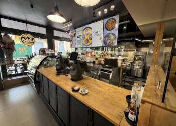 Cucina - Attività Commerciale Via Cavour
 
100, Vittoria - foto 1