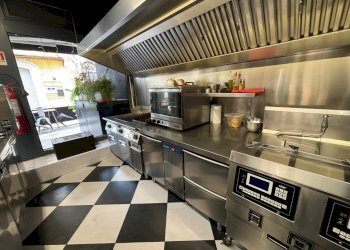 Cucina - Attività Commerciale Via Cavour
 
100, Vittoria - foto 15