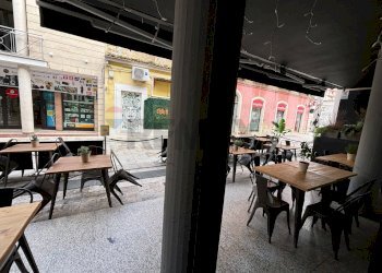 Terrazza - Attività Commerciale Via Cavour
 
100, Vittoria - foto 33