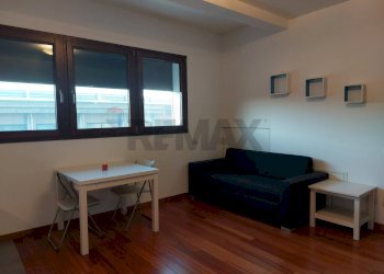 Sala da pranzo - Bilocale Via Emilio Treves
 
3, Milano - foto 3