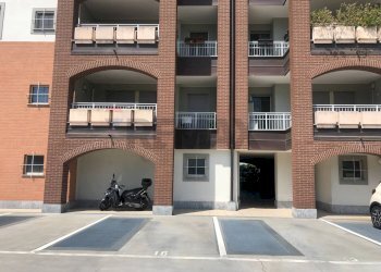 Edificio all\'aperto - Box via Caboto, Segrate - foto 2