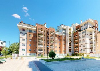 Edificio all\'aperto - Box via Caboto, Segrate - foto 18