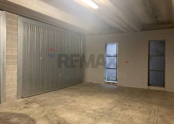 Stanza vuota - Box strada statale padana superiore
 
19, Cernusco sul Naviglio - foto 20