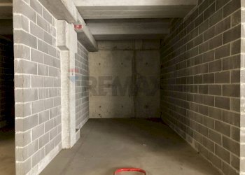 Parcheggio - Box strada statale padana superiore
 
19, Cernusco sul Naviglio - foto 15