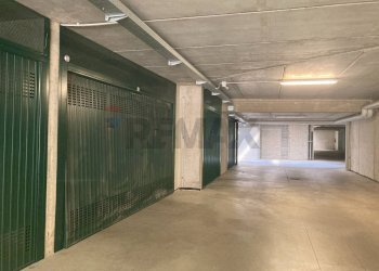 Parcheggio - Box via Fermini
 
2A, Cernusco sul Naviglio - foto 8