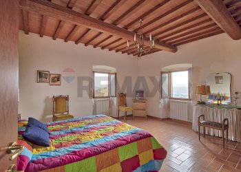 Camera / camera da letto - Quadrilocale Corso Italia
 
17, Laterina Pergine Valdarno - foto 1