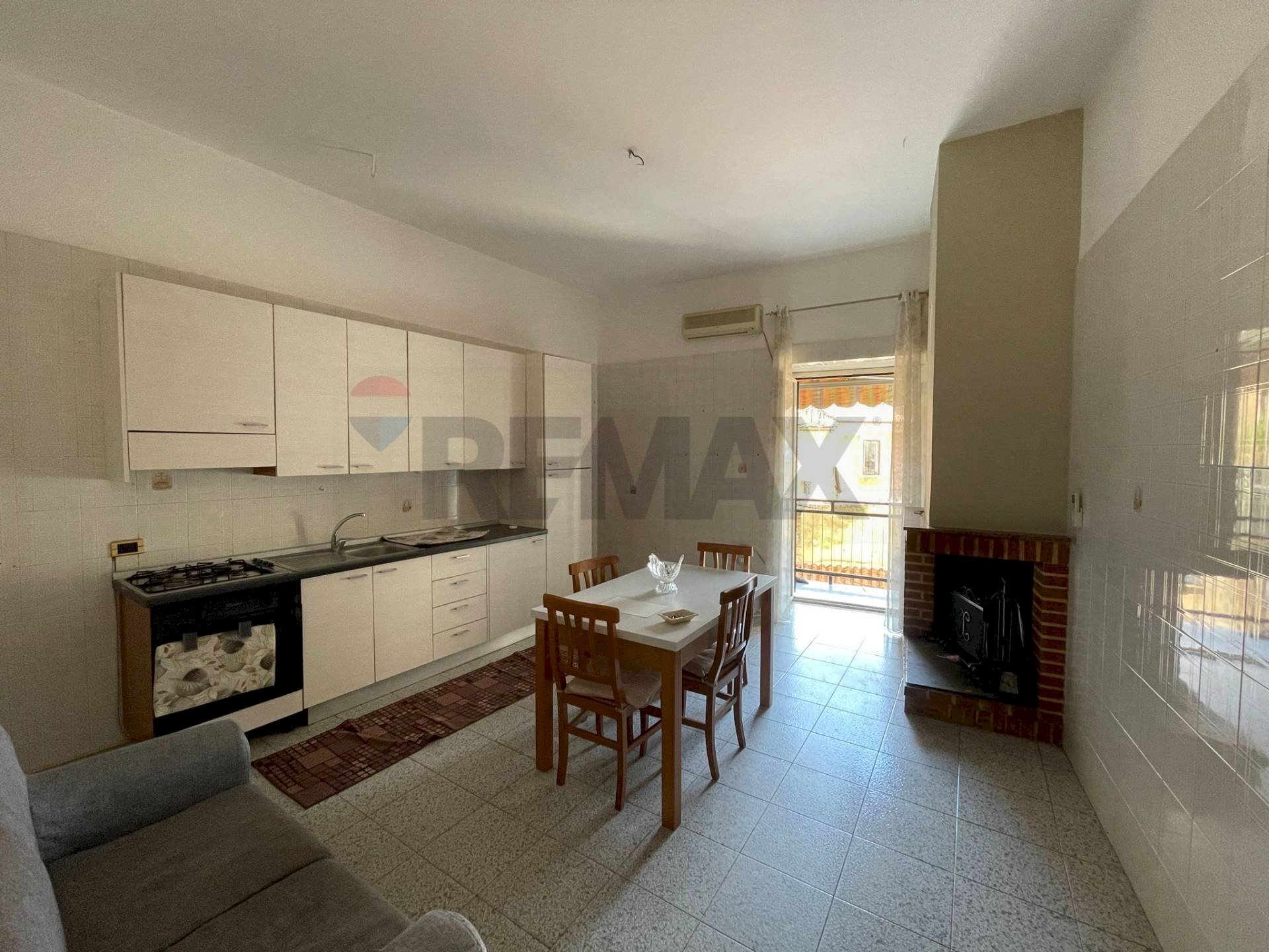 Cucina - Four-room apartment via garopoli
 
15, Corigliano-Rossano - photo 2