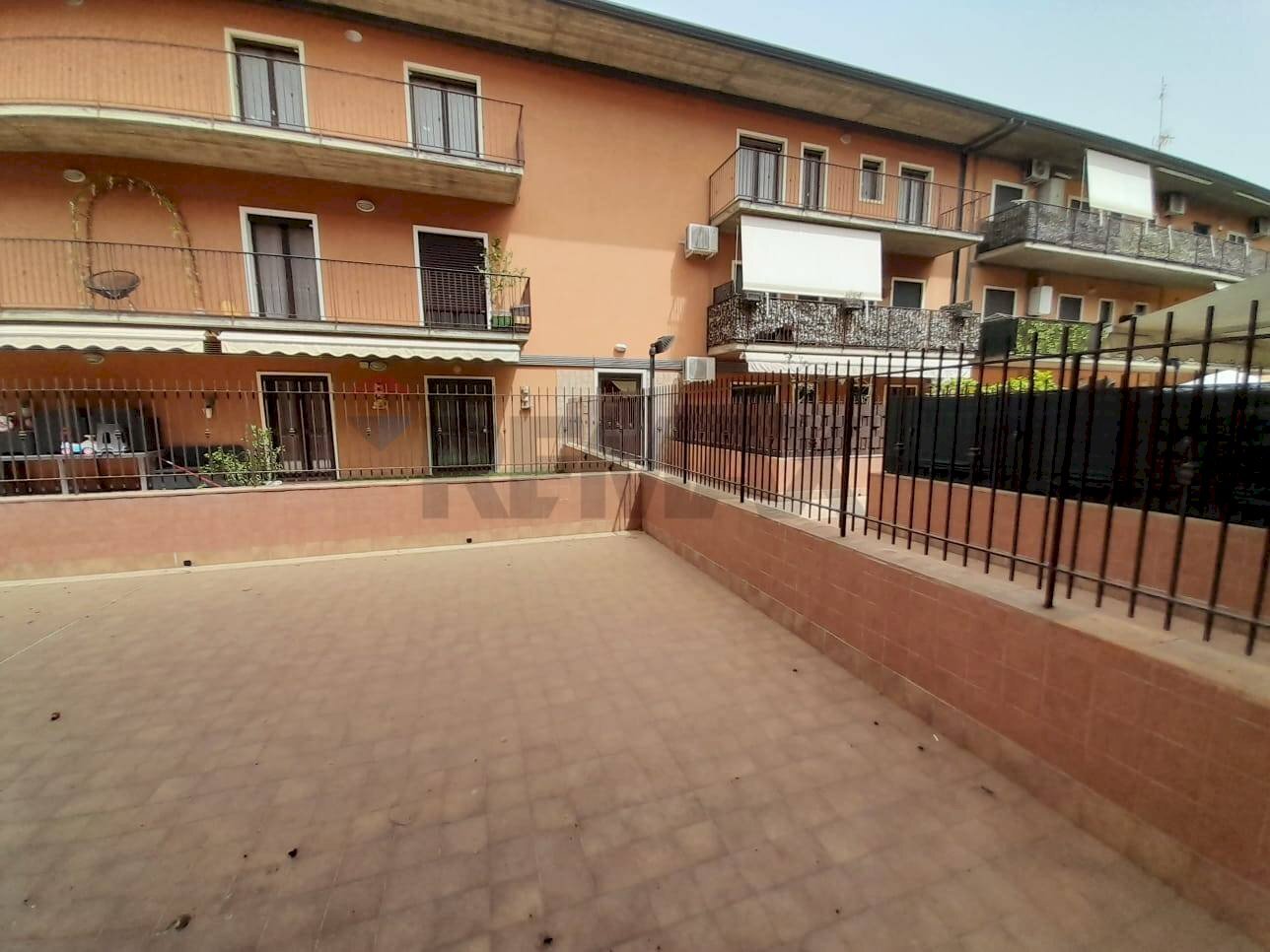 Terrazza - Quadrilocale Via Quasimodo
9, Camporotondo Etneo - foto 3