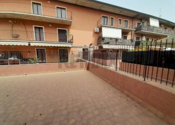 Terrazza - Quadrilocale Via Quasimodo
 
9, Camporotondo Etneo - foto 3