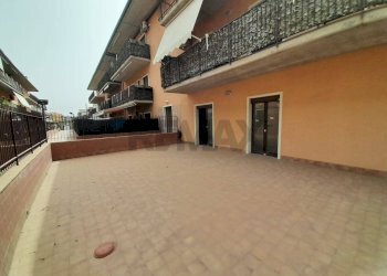 Terrazza - Quadrilocale Via Quasimodo
 
9, Camporotondo Etneo - foto 4