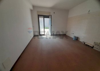 Stanza vuota - Quadrilocale Via Quasimodo
 
9, Camporotondo Etneo - foto 16