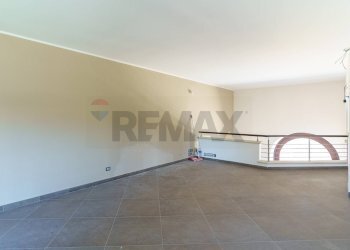 Stanza vuota - Villa Luigi Capuana
 
10, Aci Sant'Antonio - foto 30