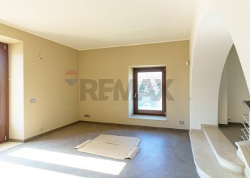 Stanza vuota - Villa Luigi Capuana
 
10, Aci Sant'Antonio - foto 31