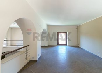 Stanza vuota - Villa Luigi Capuana
 
10, Aci Sant'Antonio - foto 34