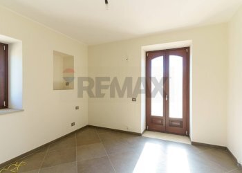 Stanza vuota - Villa Luigi Capuana
 
10, Aci Sant'Antonio - foto 36