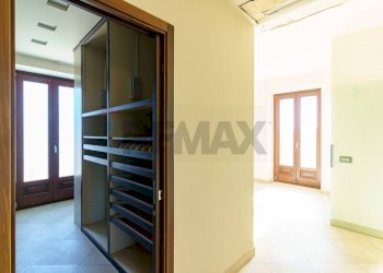 Hall / corridoio - Villa Luigi Capuana
 
10, Aci Sant'Antonio - foto 44