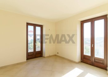 Stanza vuota - Villa Luigi Capuana
 
10, Aci Sant'Antonio - foto 45