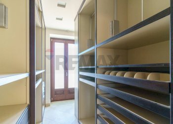 Cabina armadio - Villa Luigi Capuana
 
10, Aci Sant'Antonio - foto 49