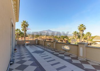 Terrazza - Villa Luigi Capuana
 
10, Aci Sant'Antonio - foto 57