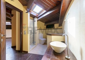 Bagno - Villa Luigi Capuana
 
10, Aci Sant'Antonio - foto 63
