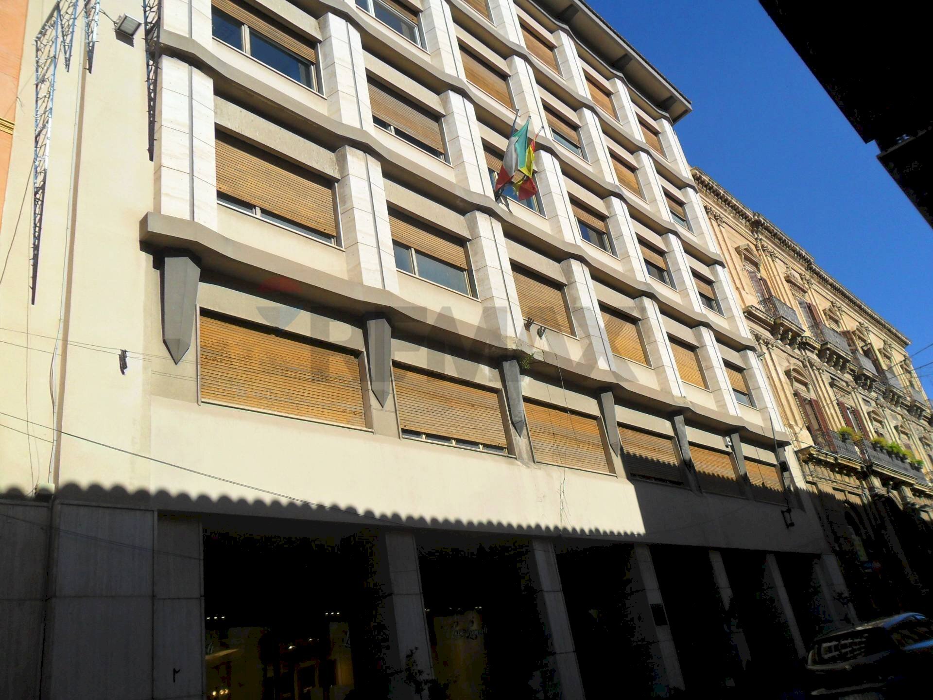 Edificio all\'aperto - Apartment Corso  Vittorio Emanuele
 
109, Caltanissetta - photo 1