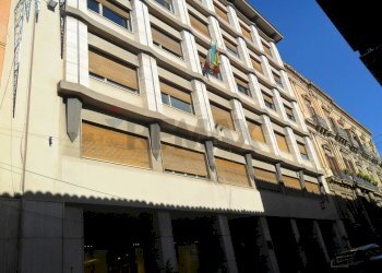 Edificio all\'aperto - Appartamento Corso  Vittorio Emanuele
 
109, Caltanissetta - foto 1