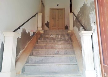 Scale - Casa semi indipendente via umberto
 
110, Ferla - foto 4