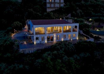 Casa all\'aperto - Villa Contrada San Gregorio
 
snc, Capo d'Orlando - foto 4