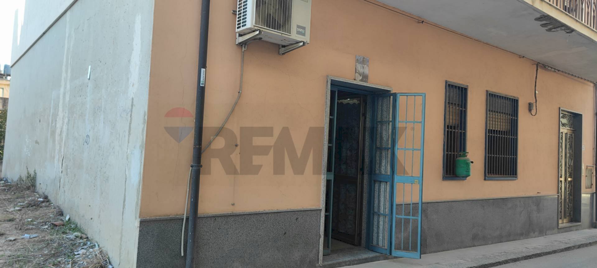 Edificio all\'aperto - Quadrilocale VIA SIRACUSA
 
47, Caltagirone - foto 3