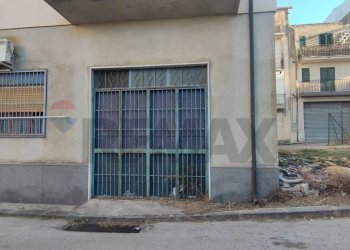 Edificio all\'aperto - Quadrilocale VIA SIRACUSA
 
47, Caltagirone - foto 4