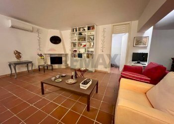 Soggiorno - Villa Fondi - foto 66