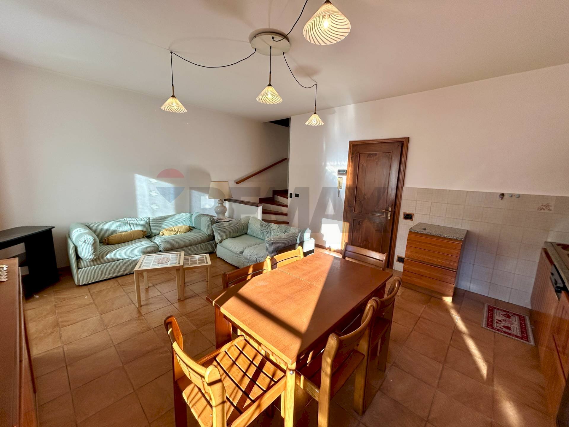 Sala da pranzo - Casa indipendente Endine Gaiano - foto 2