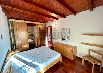 Camera / camera da letto - Casa indipendente Endine Gaiano - foto 11