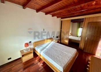 Camera / camera da letto - Casa indipendente Endine Gaiano - foto 12