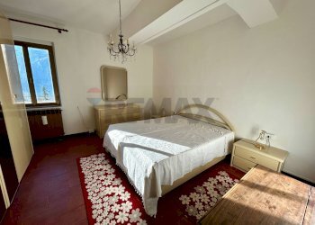 Camera / camera da letto - Casa indipendente Endine Gaiano - foto 21