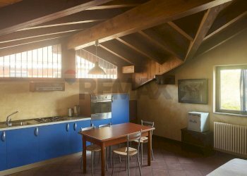 Cucina - Trilocale VIA VITTORIO VENETO
 
64, Oleggio Castello - foto 1