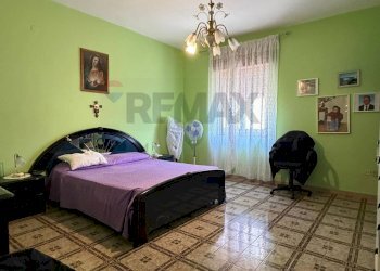 Camera / camera da letto - Villa Croce
 
20, Francolise - foto 13