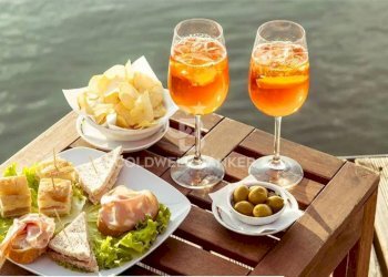 Foto 3 - Bar Tavola Calda - Fredda Piazza Malvezzi
 
23, Desenzano del Garda - foto 3