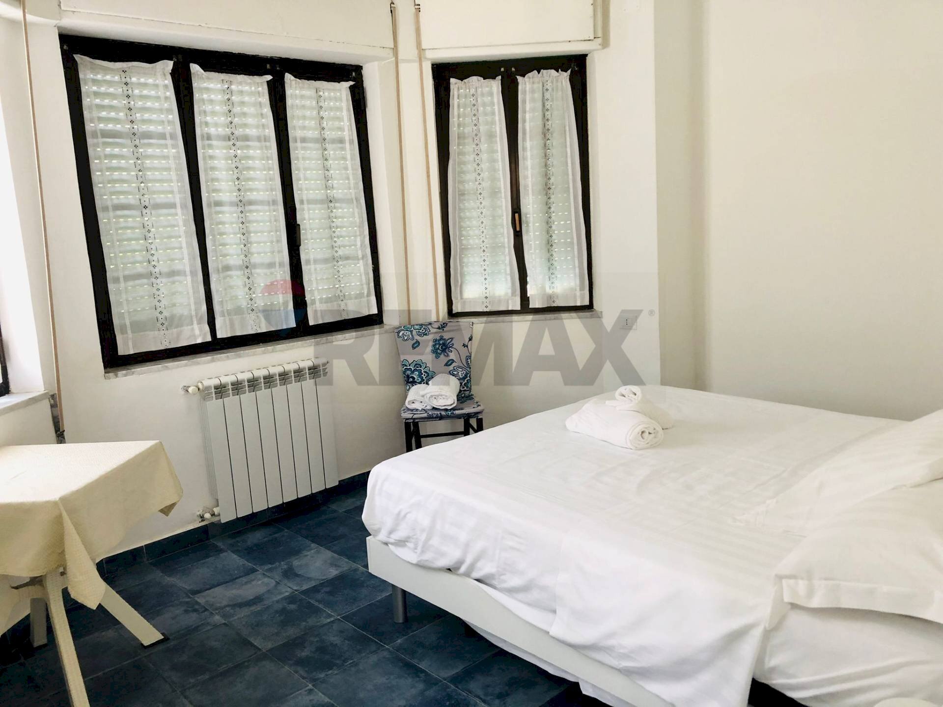 Camera / camera da letto - Two-room apartment Minturno - photo 3
