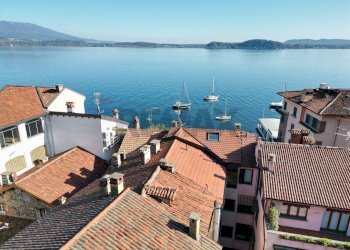 Vista dell\'acqua - Attico Via IV Novembre
 
10, Belgirate - foto 2