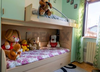 Camera / camera da letto - Casa semi indipendente Via Goffredo Mameli
 
15, Galliate - foto 11