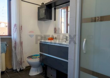 Bagno - Casa semi indipendente Via Goffredo Mameli
 
15, Galliate - foto 12