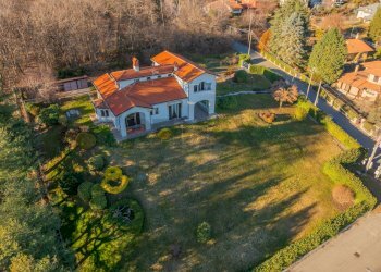 Casa all\'aperto - Villa strada dorsale di poggio radioso
 
8, Nebbiuno - foto 7
