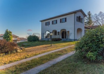 Casa all\'aperto - Villa strada dorsale di poggio radioso
 
8, Nebbiuno - foto 20