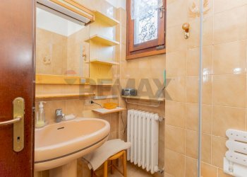 Bagno - Villa strada dorsale di poggio radioso
 
8, Nebbiuno - foto 60
