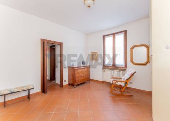 Stanza vuota - Villa strada dorsale di poggio radioso
 
8, Nebbiuno - foto 64